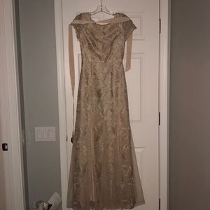 Prom dresses. Good quality! Only worn once.